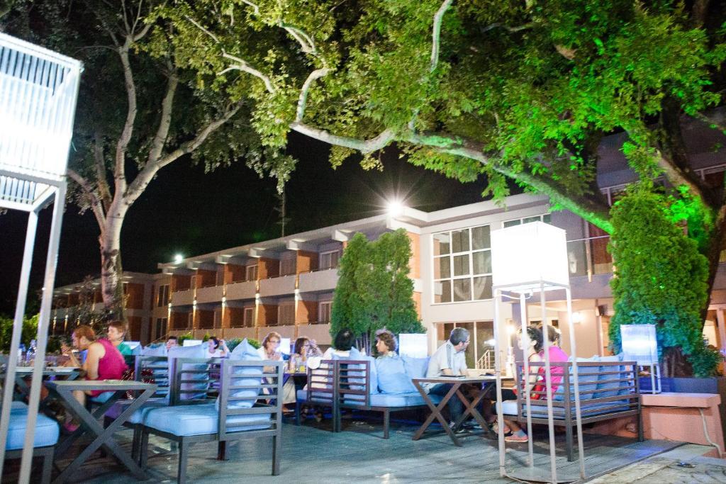 Hotel Elisso Kimméria Exterior foto